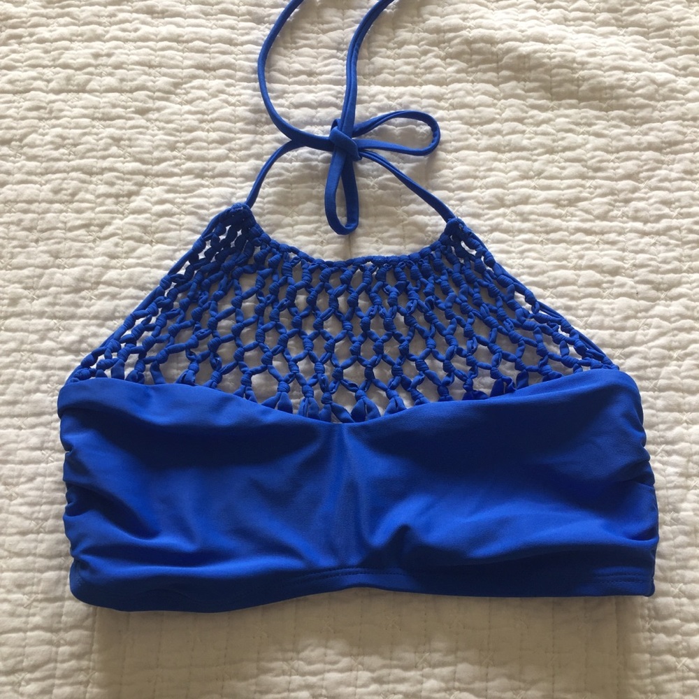 XHILARATION HALTER BIKINI TOP